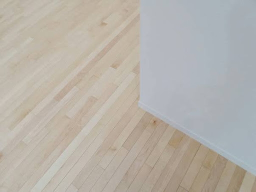Vloeren leggen1